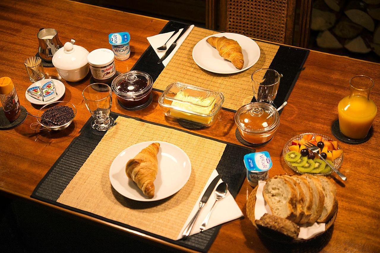 Pas De Deux Bed & Breakfast Sainte-Marie-en-Chanois ภายนอก รูปภาพ